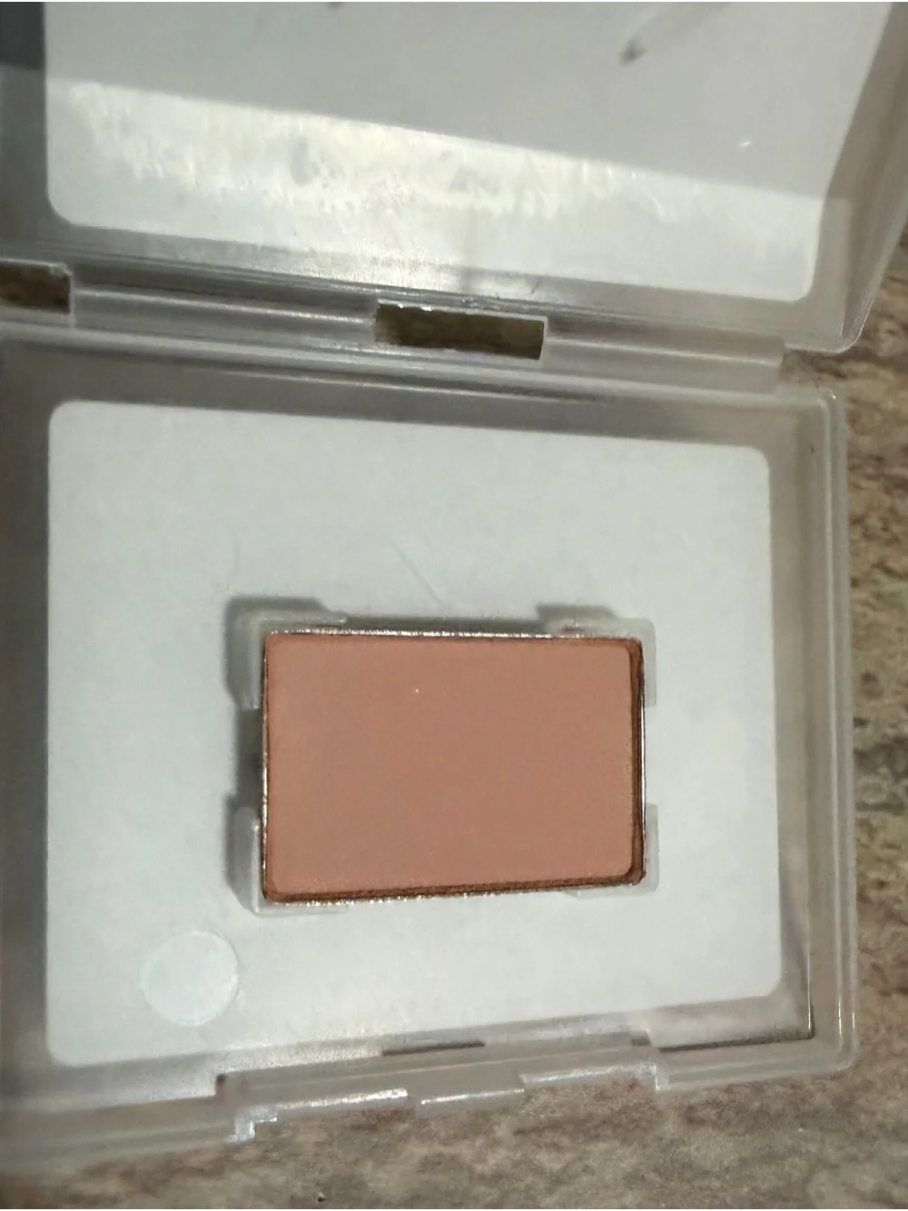 Mary Kay 3-Mineral Eye Color in Spun Silk, Sienna, and Silky Caramel